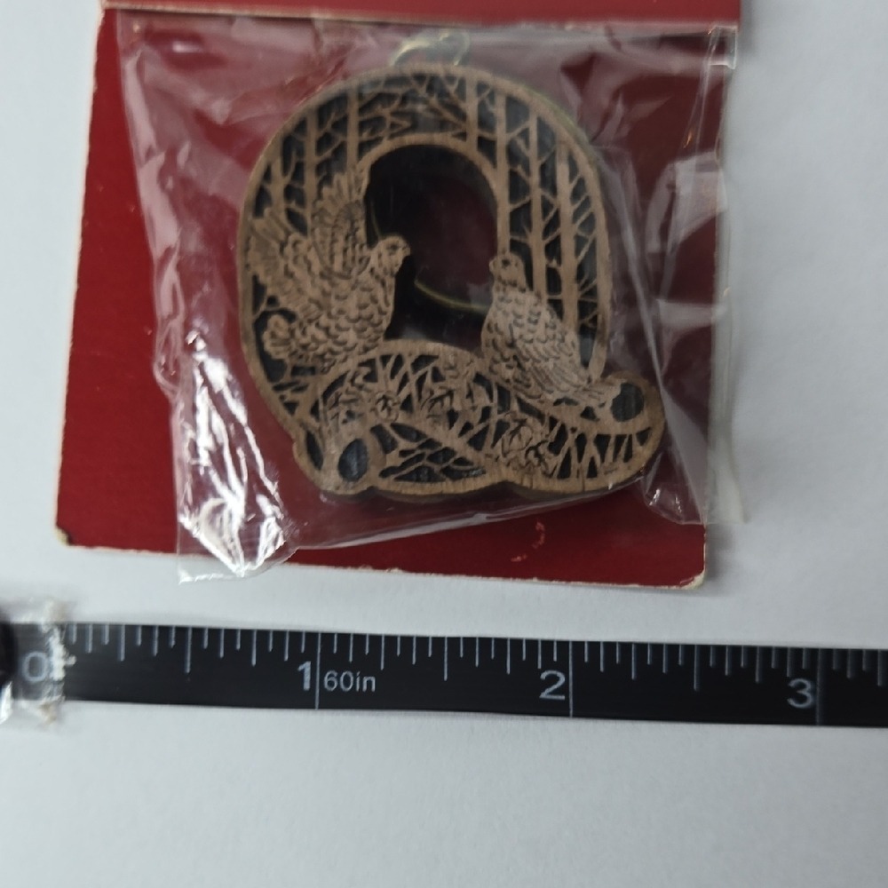 Laser-Craft‎ Collection "Q" Keychain - Picture 4 of 5